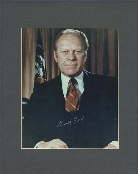 President Gerald Ford Signed 8" x 10" Color Photo (PSA/JSA Guaranteed)