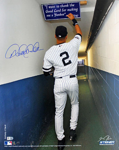 Derek Jeter Autographed 16X20 Framed Photo (Steiner & MLB Auth