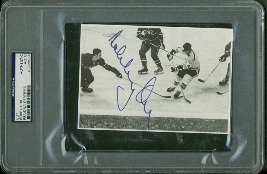 Bobby Orr Vintage Signed 4" x 6" Bruins Photo (PSA/DNA Encapsulated)