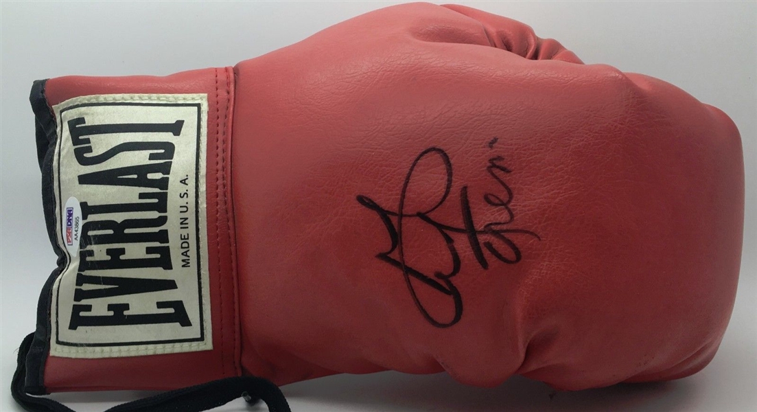 George Foreman Signed Red Leather Everlast Boxing Glove (PSA/DNA)