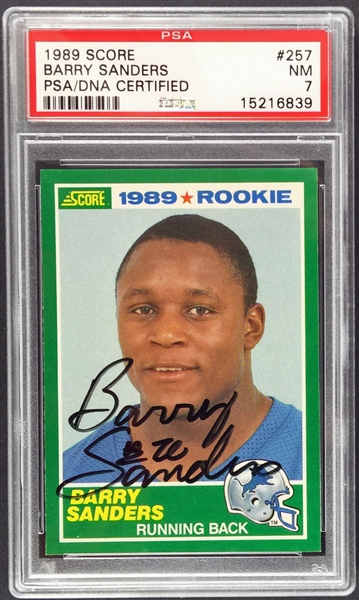 Barry Sanders Signed 1989 Score Rookie Card with Rookie Era Autograph! (PSA/DNA Encapsulated)