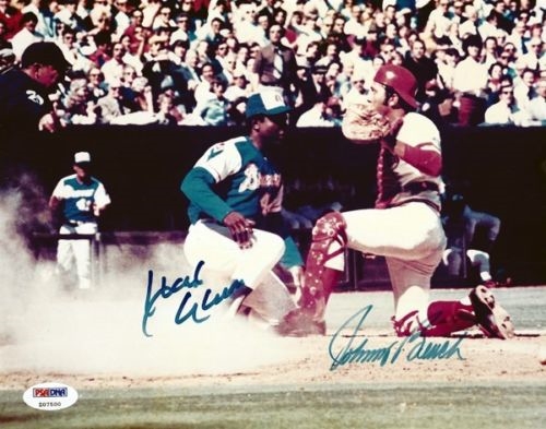 Hank Aaron & Johnny Bench Rare Dual Signed 8" x 10" Photograph (PSA/DNA)