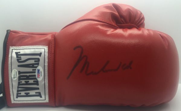 Muhammad Ali Signed Red Everlast Boxing Glove w/ MASSIVE Signature! (PSA/DNA)