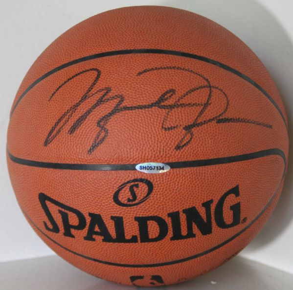 Michael Jordan Signed Official Spalding NBA Leather Game Model Basketball (UDA)