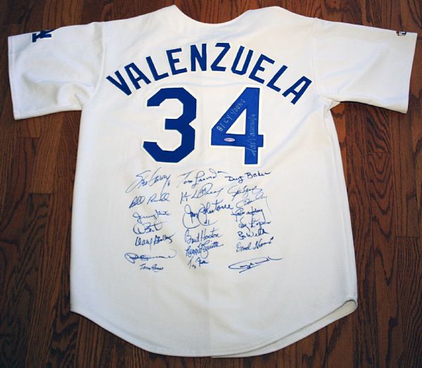 1981 LA Dodgers RARE Team Signed Pro Model Jersey (19 Sigs)(UDA & PSA/DNA)