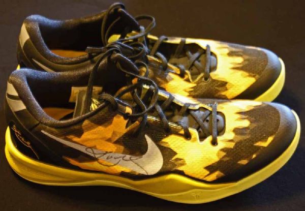 2012-13 Kobe Bryant Signed & Game Worn Nike Basketball Sneakers (DC Sports)