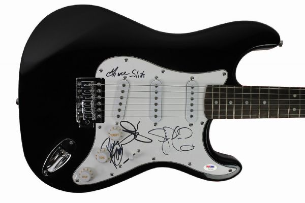 Jefferson Airplane Group Signed Fender Strat Guitar (4 Sigs)(PSA/DNA)