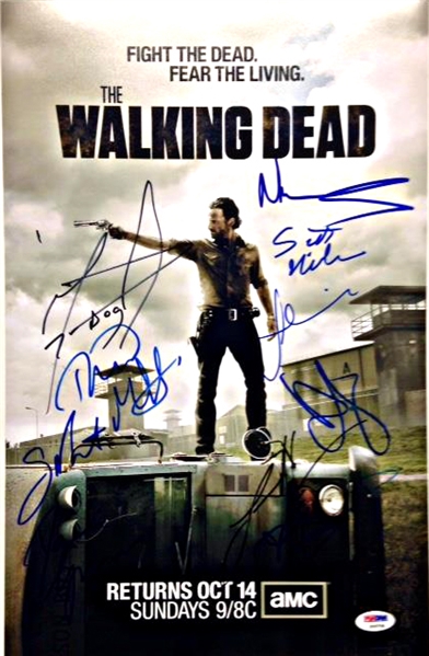 The Walking Dead Cast Signed 11" x 17" Color Photo w/Lincoln, Reedus, etc. (10 Sigs)(PSA/DNA)