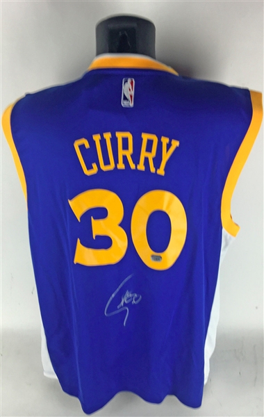 Stephen Curry Signed Official Swingman Warriors Jersey (PSA/DNA)