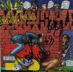 Snoop Dogg Signed Doggy Style CD Booklet Framed Display (PSA/DNA)