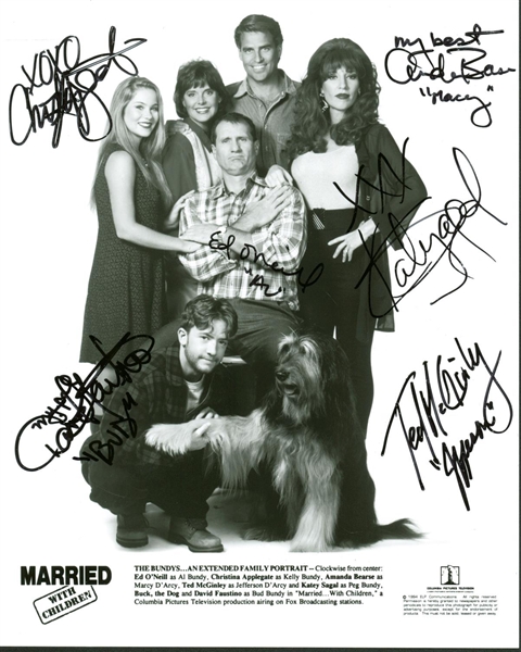 Married With Children Cast Signed 8" x 10" Promotional Photo w/ 5 Signatures! (PSA/JSA Guaranteed)