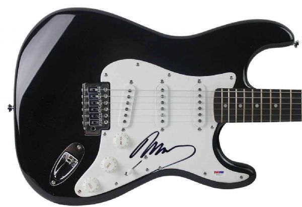 Neil Young Signed Fender Squier Stratocaster Guitar (PSA/DNA)