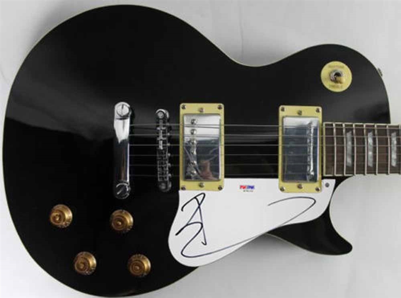 The Who: Pete Townshend Signed Les Paul Style Electric Guitar (PSA/DNA)