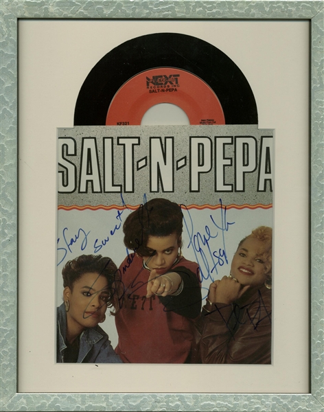 Salt-N-Pepper Signed & Framed 45 Album (PSA/DNA)