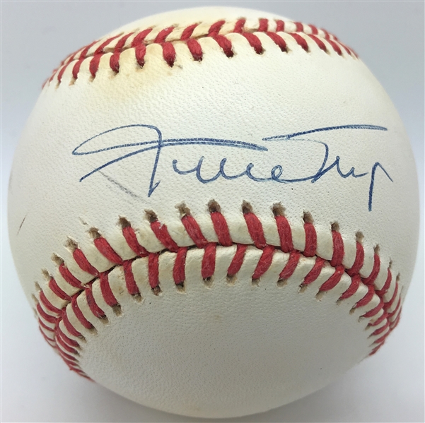 Willie Mays Signed ONL Baseball (JSA)