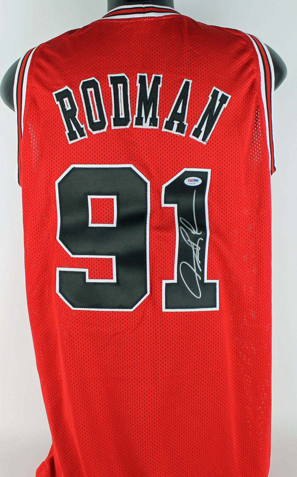 Lot Detail - Dennis Rodman Signed Chicago Bulls Jersey (PSA/DNA)