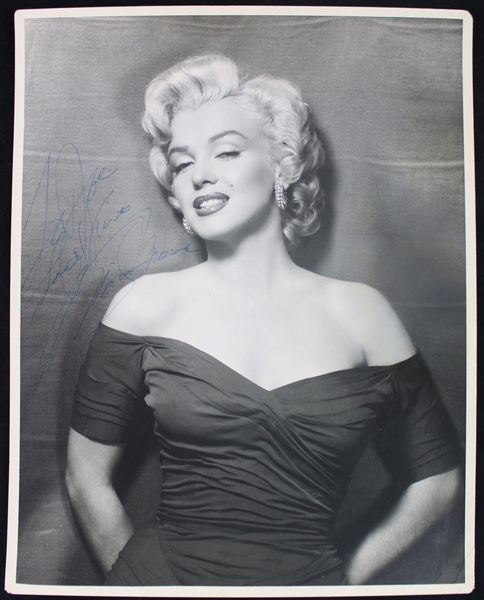 Marilyn Monroe Magnificent Signed & Inscribed 11" x 14" Portrait Photograph - One of the Finest in Existence (PSA/DNA)