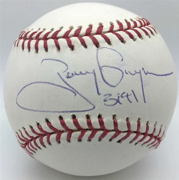 Tony Gwynn Signed OML Baseball w/ "3141 Hits" Inscription (PSA/DNA)