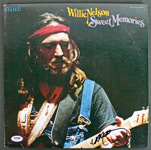 Willie Nelson Signed "Sweet Memories" Album (PSA/DNA)