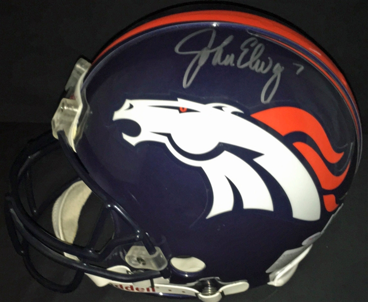 John Elway Signed Denver Broncos PROLINE VSR-4 Helmet (PSA/DNA)