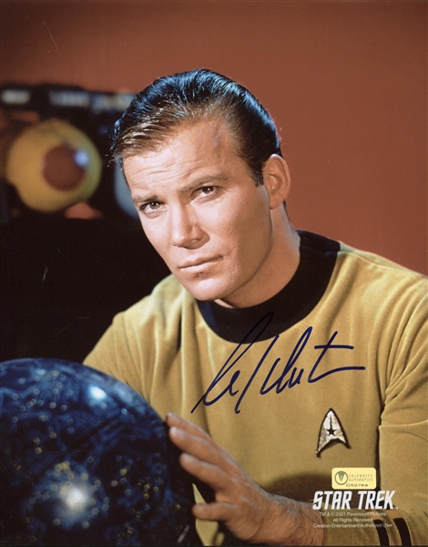 William Shatner Signed 8" x 10" Star Trek Photograph (PSA/JSA Guaranteed)