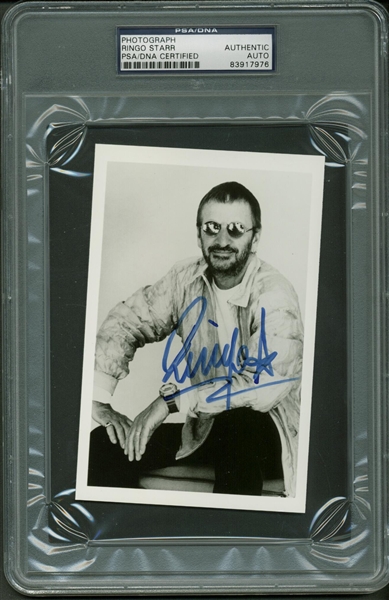 The Beatles: Ringo Starr Signed 3" x 5" Photograph (PSA/DNA)