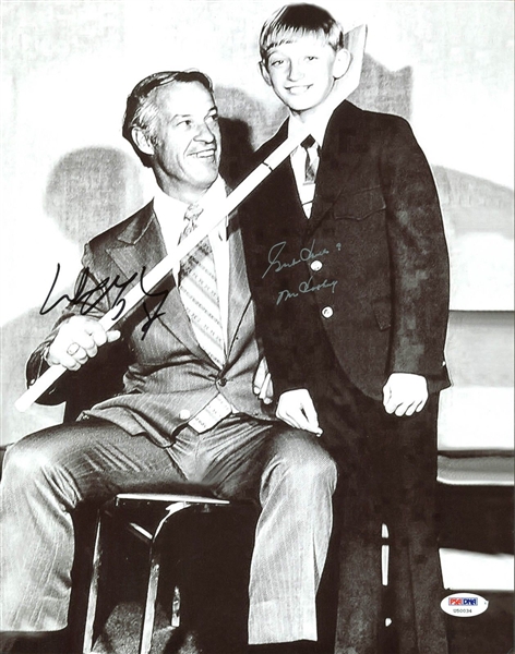 Wayne Gretzky & Gordie Howe Dual-Signed 11" x 14" Photo of Gretzky as a Child Meeting Howe (PSA/DNA)