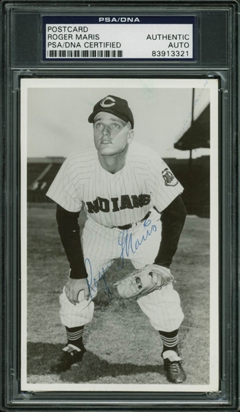 Roger Maris Signed Vintage Rookie-Era Postcard Photograph (PSA/DNA Encapsulated)