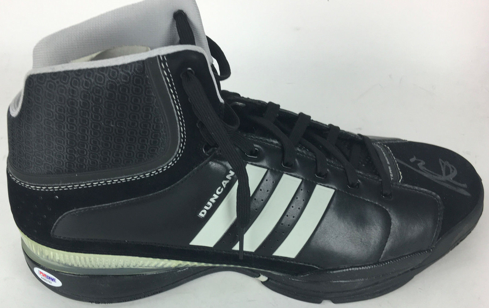 Lot Detail - Tim Duncan Signed Game Issued Adidas Shoes (PSA/DNA)