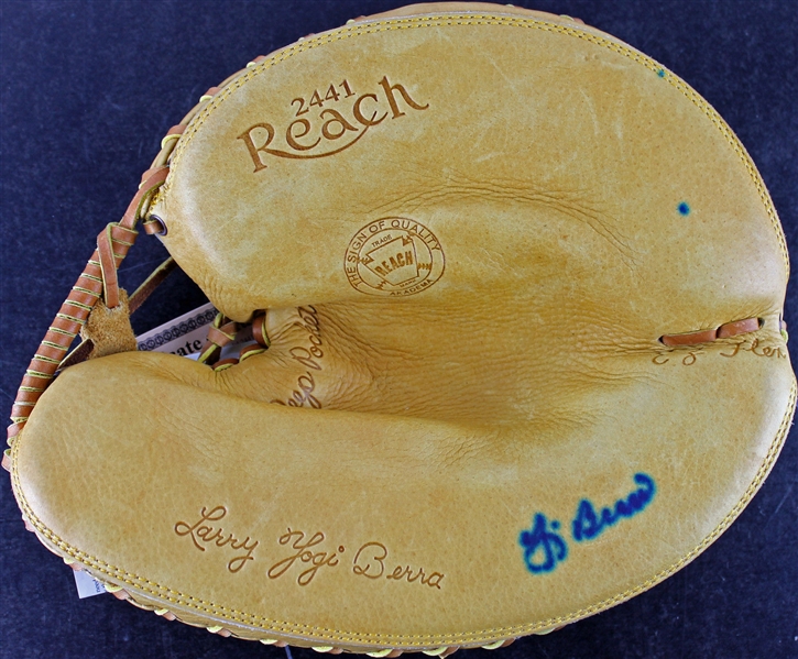 Yogi Berra Signed Personal Model Limited Edition Reach Catchers Mitt (PSA/DNA)