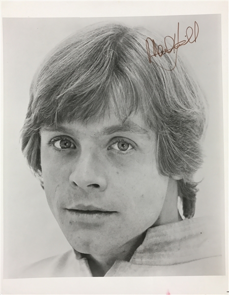 Star Wars: Mark Hamill Signed 8" x 10" B&W Portrait as "Luke SKywalker" (PSA/DNA)