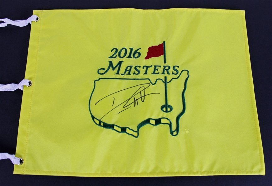 Danny Willett Signed 2016 Masters Pin Flag (PSA/DNA)