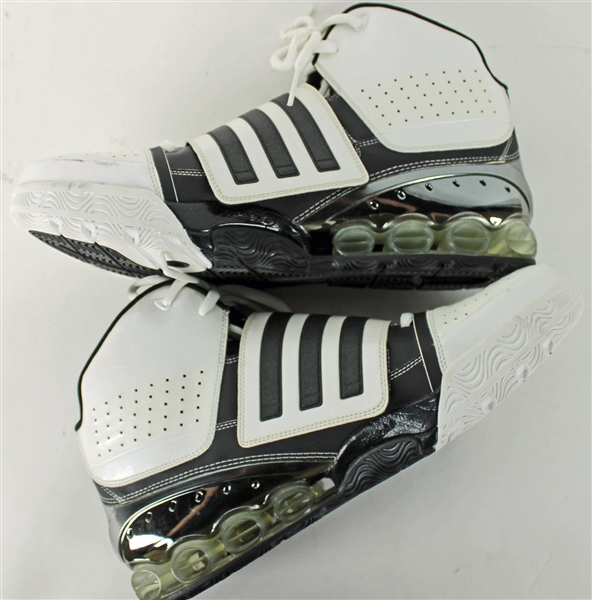 tim duncan adidas shoes