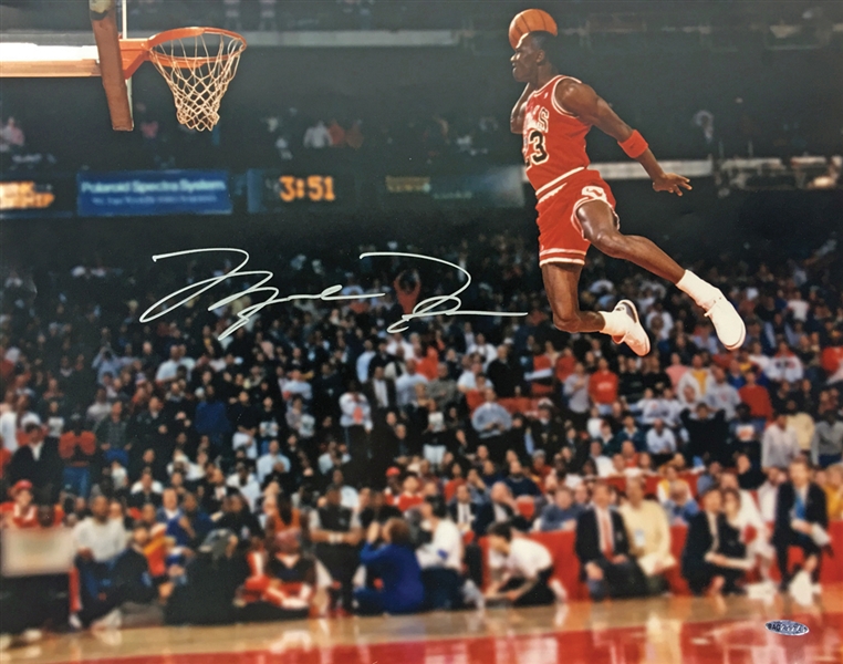 Michael Jordan Near-Mint Signed 16" x 20" feat. The Historic Gatorade Slam Dunk (Upper Deck)