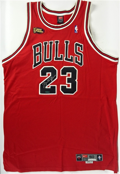 Michael Jordan Superbly Signed 1997-98 Chicago Bulls NBA Finals Model Jersey (UDA)