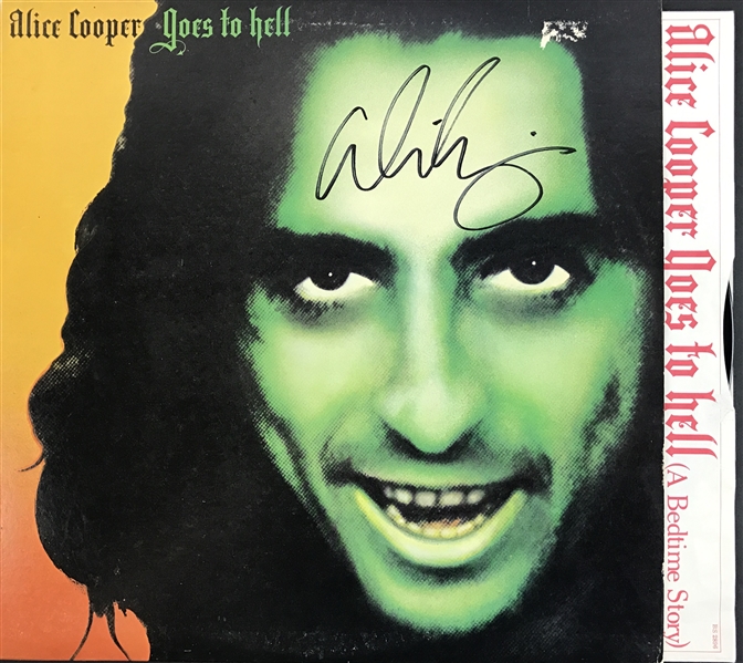 Alice Cooper Signed "Goes to Hell" Record Album (PSA/DNA)