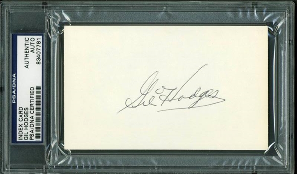 Gil Hodges Near-Mint Signed Clean 3" x 5" Index Card (PSA/DNA Encapsulated)
