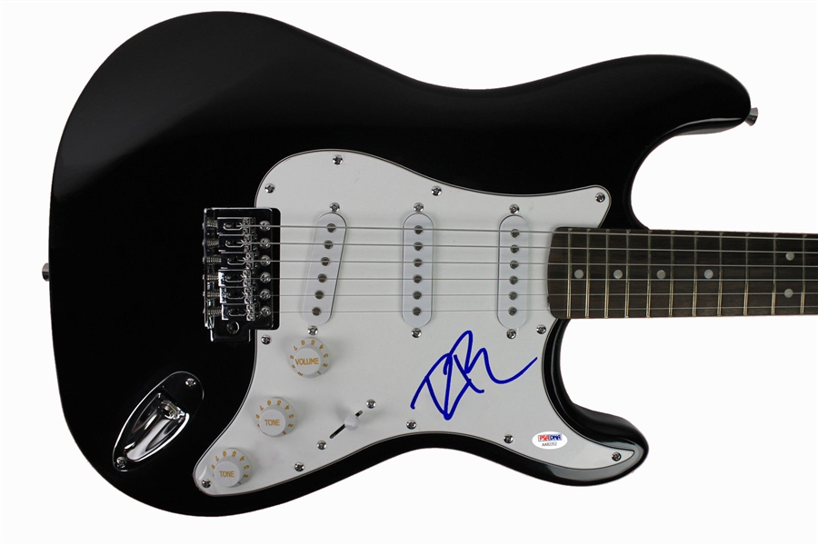 Dierks Bentley Signed Strat-Style Electric Guitar (PSA/DNA)