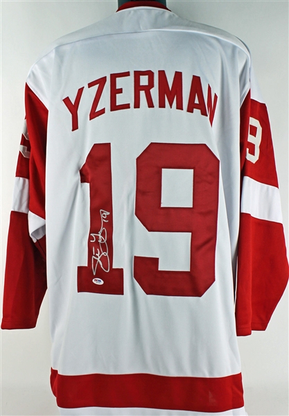 Steve Yzerman Signed Red Wings White Jersey (PSA/DNA)