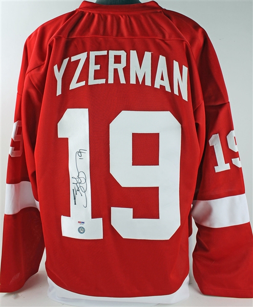 Steve Yzerman Signed Red Wings Red Jersey (PSA/DNA)