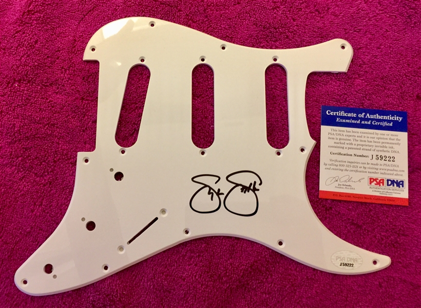 Stephen Stills Signed Stratocaster Style Pickguard (PSA/DNA)