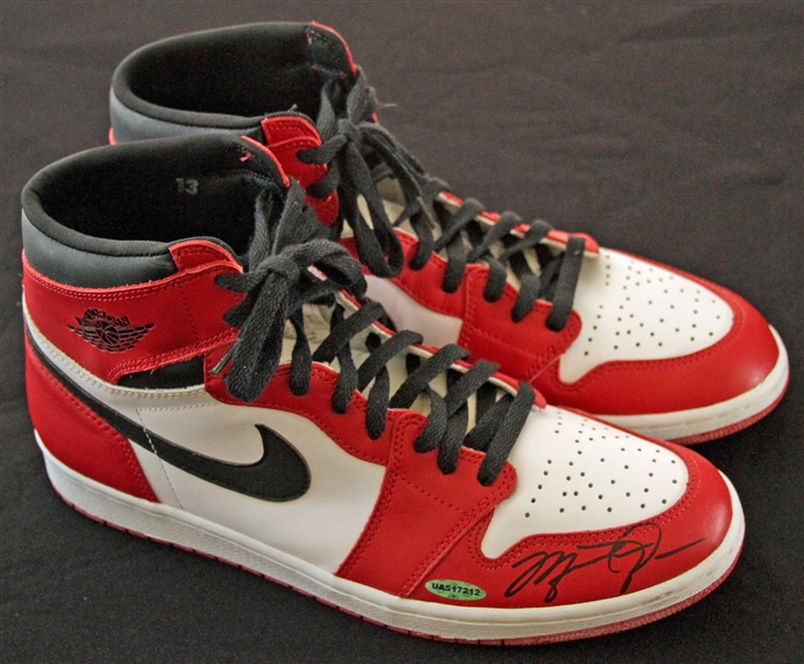 Michael Jordan Dual Signed 1994 Nike Air Jordan 10th Anniversary Re-Issue Sneakers (UDA)