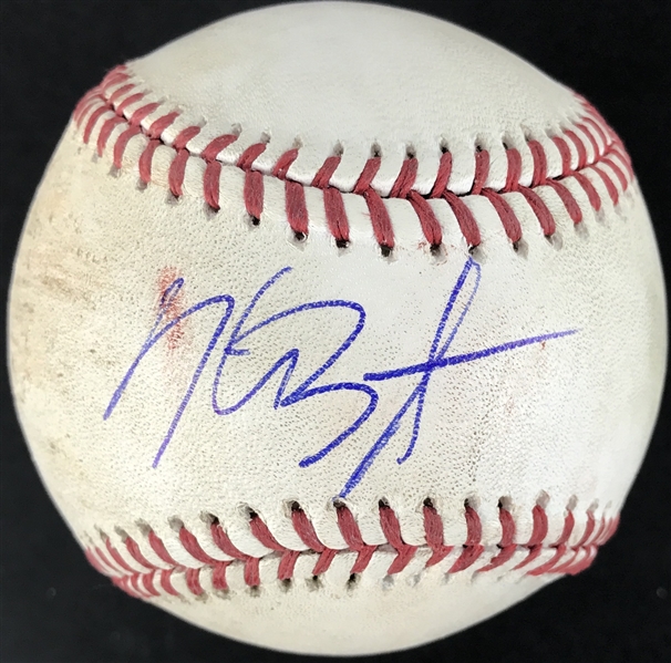 Kris Bryant Signed & Game Used OML Baseball from 8-9-16 Game vs. Dodgers (Bryant Hits 28th HR of Season)(PSA/DNA & MLB Holo)