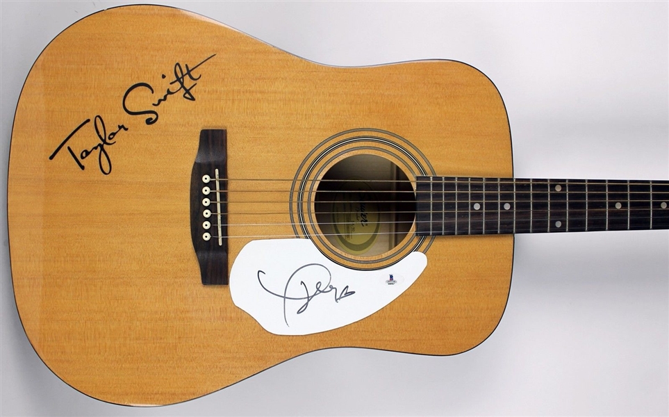 Taylor Swift Signed Fender Squire Acoustic Guitar (BAS/Beckett)