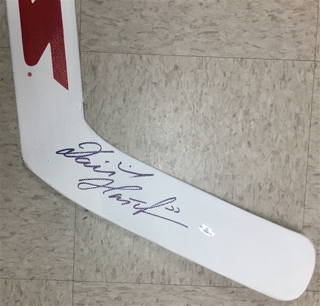 Dominik Hašek Signed TPS Goalie Hockey Stick (Steiner Sports)