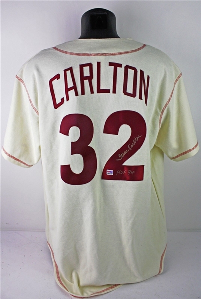 Steve Carlton Signed Philadelphia Phillies Throw Back Jersey w/ HOF 94 Inscription (PSA/DNA)