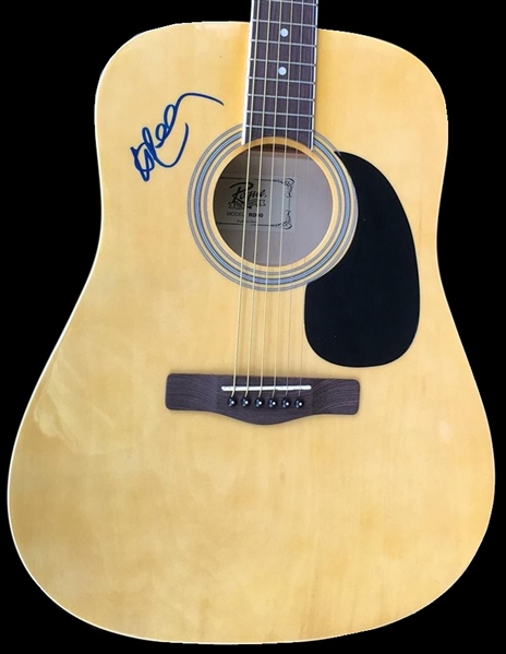 Willie Nelson Signed Acoustic Guitar w/ Rare On-The-Body Autograph! (TPA Guaranteed)