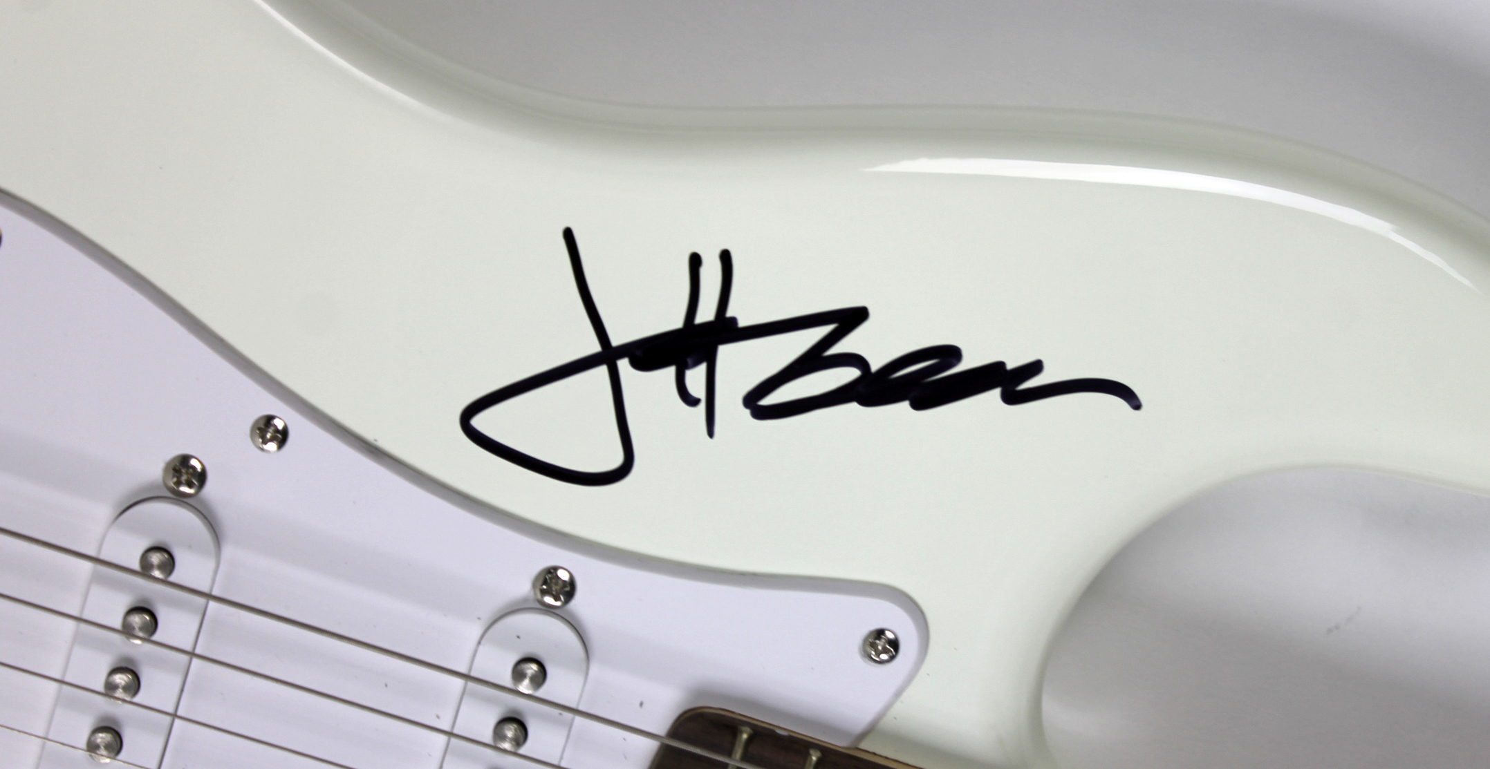 Lot Detail - Jeff Beck Signed Fender Squier Stratocaster Guitar (BAS ...