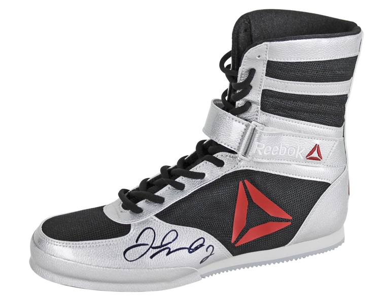 Floyd Mayweather Jr. Signed Reebok Boxing Shoe (BAS/Beckett)