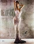 Beyonce Signed 2009 I Am... World Tour Tourbook (BAS/Beckett)